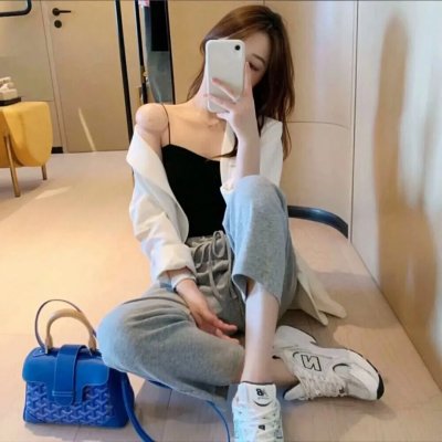 此刻只有你共我